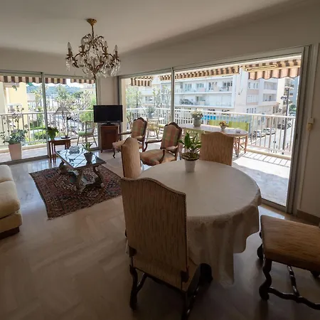 Le Libecio, Pres Des Plages, Plein Centre, Confortable Αντίμπ